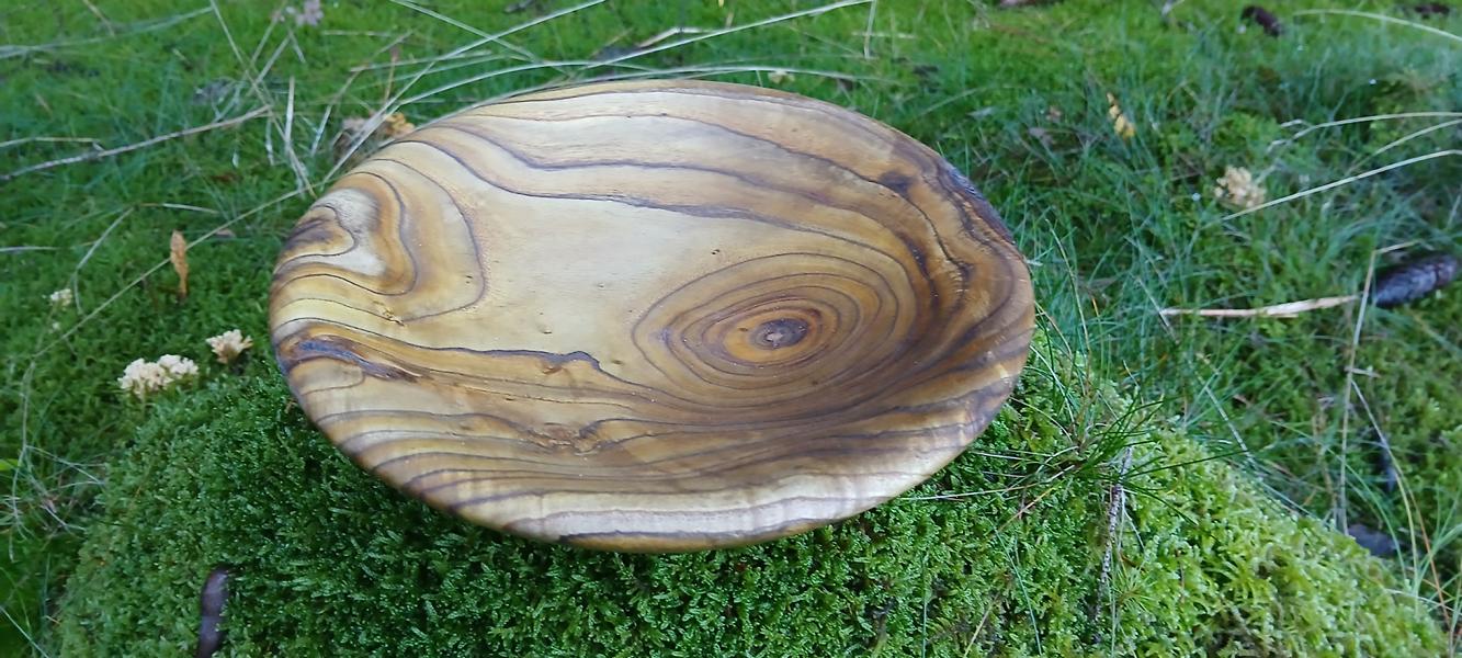 Essigbaumschale Birkenholzschale,Rindenholz Apfelholzschüssel, Pflaumenholzschüssel/Holzschale Obstschale /Holzschale, Nussschale, aufbewahren,Holzschüssel,Handarbeit,Erzgebirge,Handgedrechselt,Naturrandschale